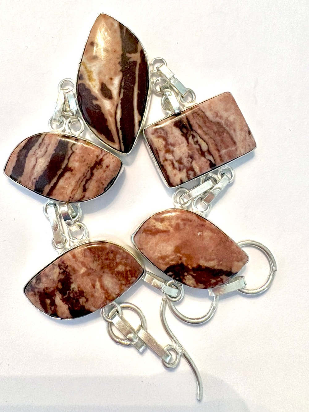 Beautiful, 5 stone, 925 marked, Coconut Jasper bracelet size 8–9